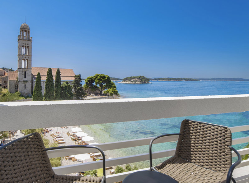 Beach Bay Hvar Hotel 15