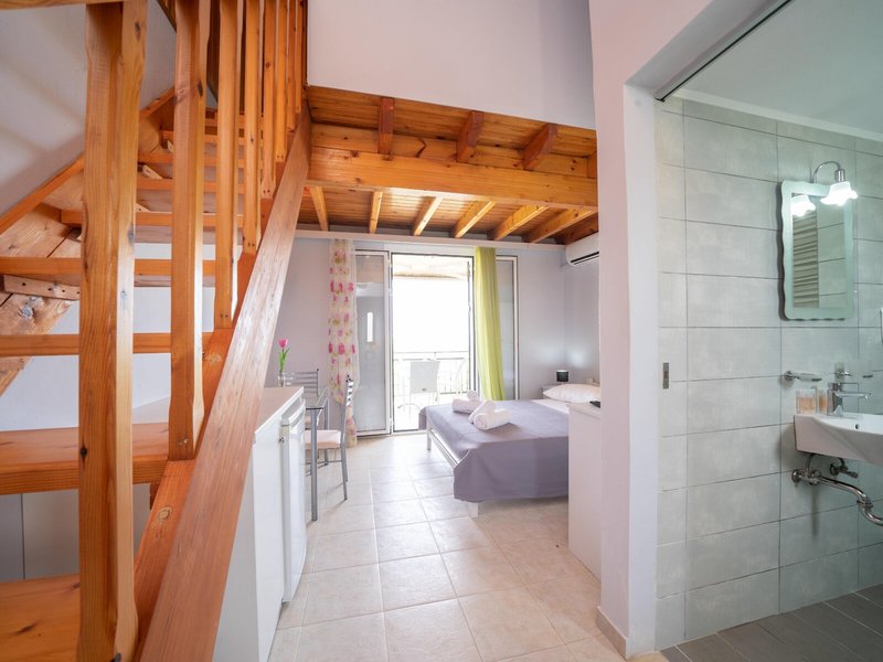 Xi Village Rooms & Apartments 28