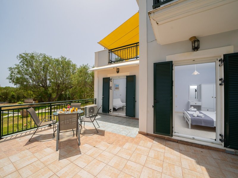 Xi Village Rooms & Apartments 31