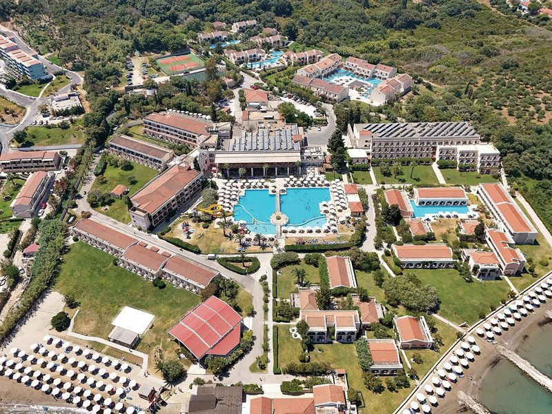 Roda Beach Resort & Spa 1