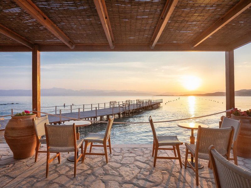 Roda Beach Resort & Spa 16