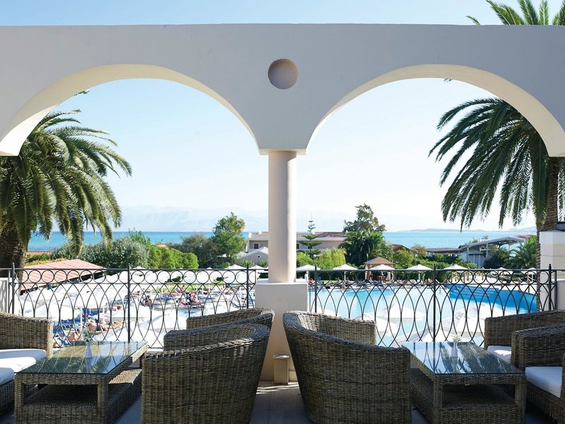 Roda Beach Resort & Spa 18