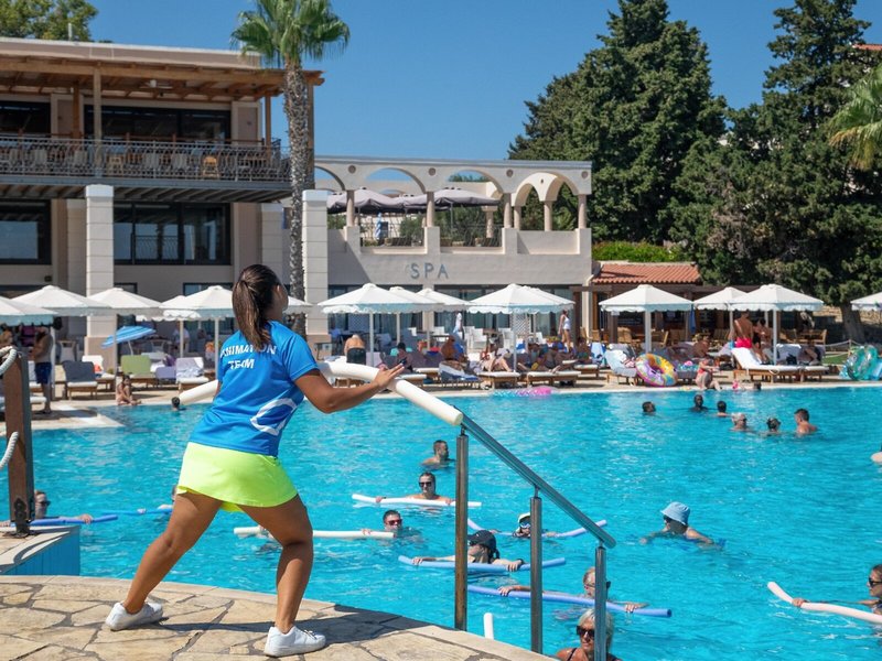 Roda Beach Resort & Spa 27