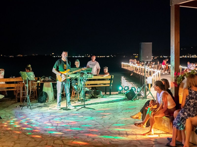 Roda Beach Resort & Spa 32