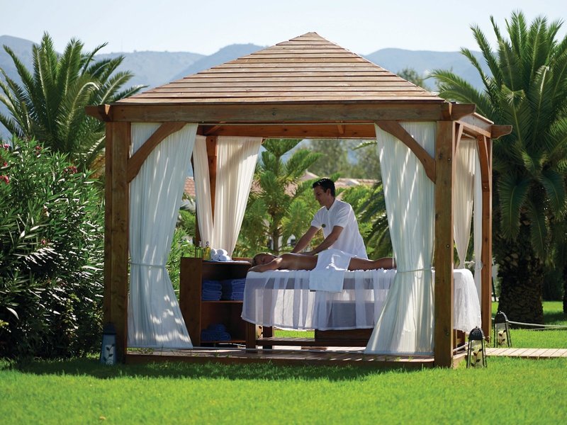 Roda Beach Resort & Spa 33