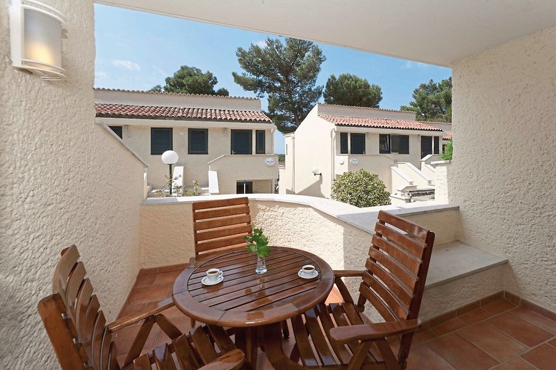 Apartments Bellevue Plava Laguna 10