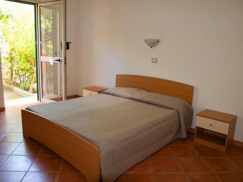 Villaggio Baia Di Zambrone 8