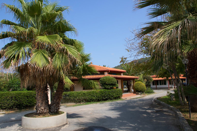 Villaggio Camping Baia di Zambrone 2