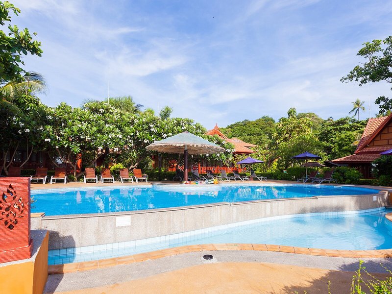 Phi Phi Erawan Palms Resort 12