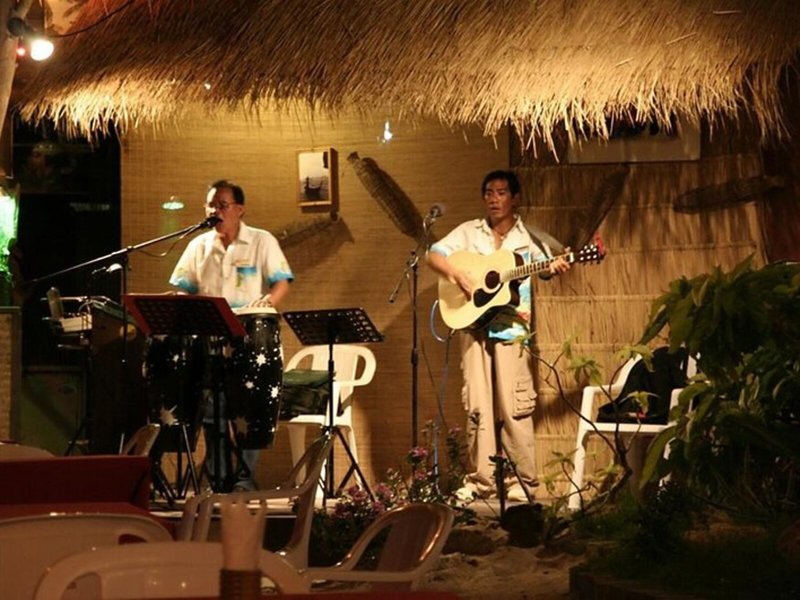 Phi Phi Erawan Palms Resort 24