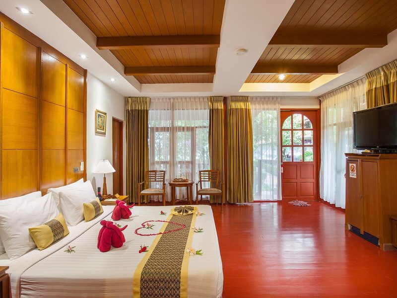 Phi Phi Erawan Palms Resort 26