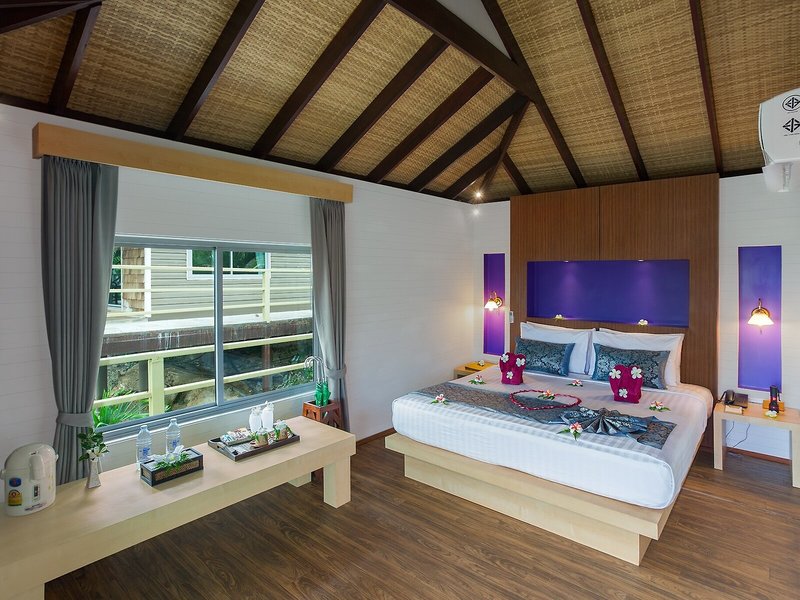 Phi Phi Erawan Palms Resort 27