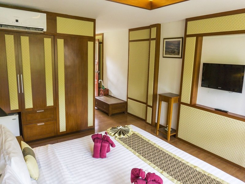 Phi Phi Erawan Palms Resort 33