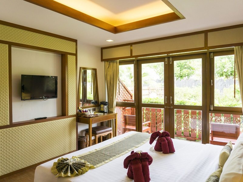 Phi Phi Erawan Palms Resort 38