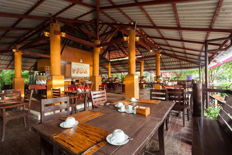 P.P. Erawan Palms Resort 9