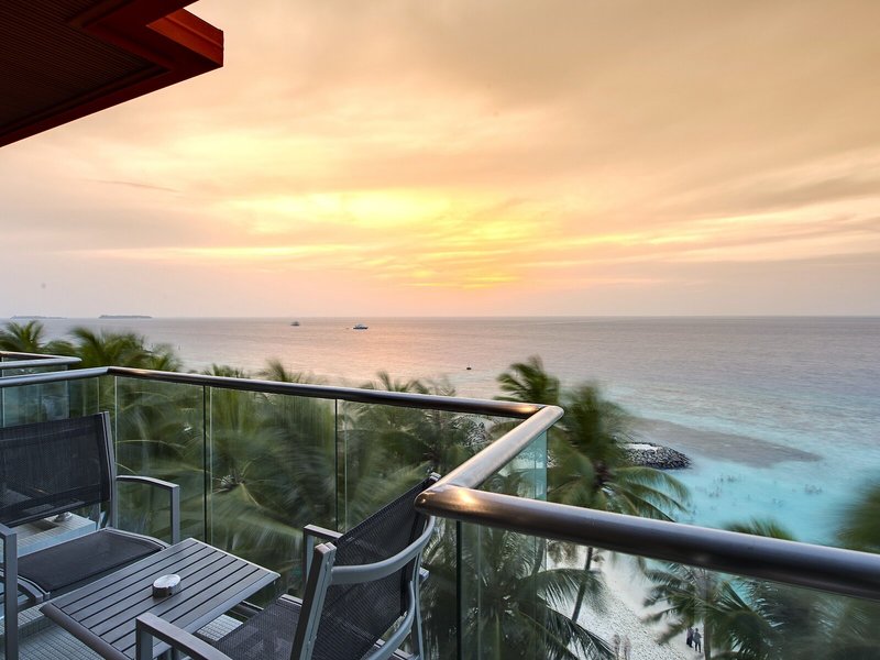 Kaani Grand Seaview 10