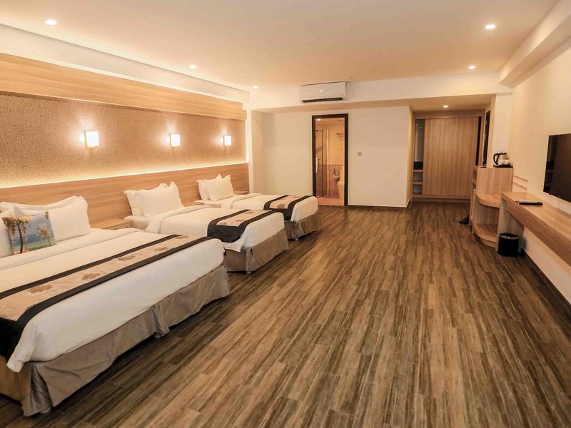 Kaani Grand Seaview 34