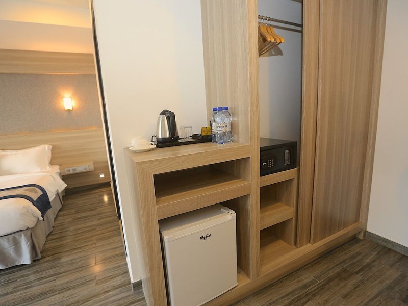 Kaani Grand Seaview 35