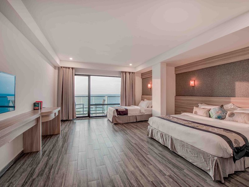 Kaani Grand Seaview 37