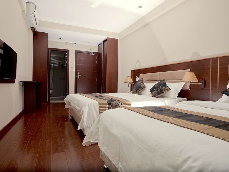 Kaani Grand Seaview 38