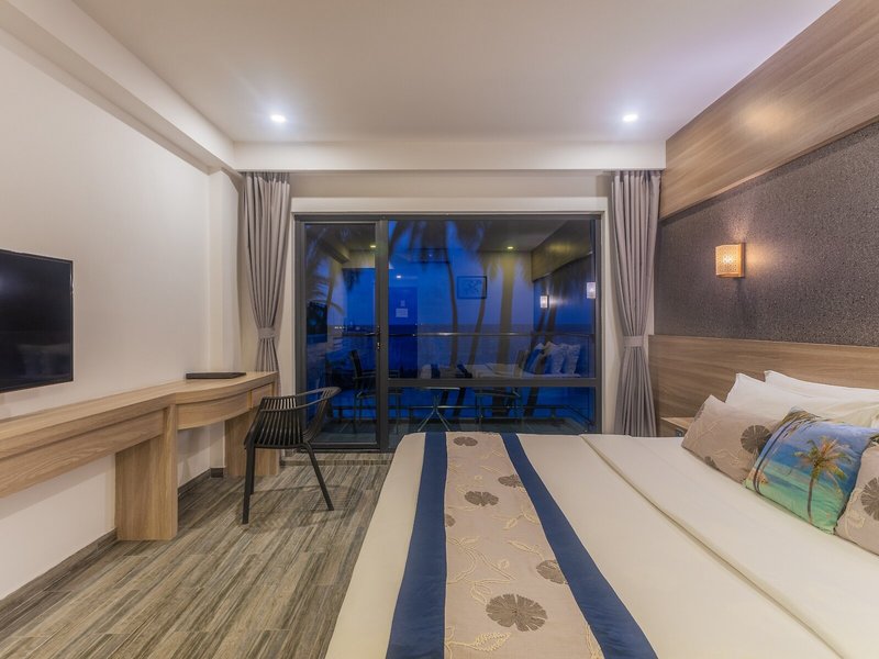 Kaani Grand Seaview 41