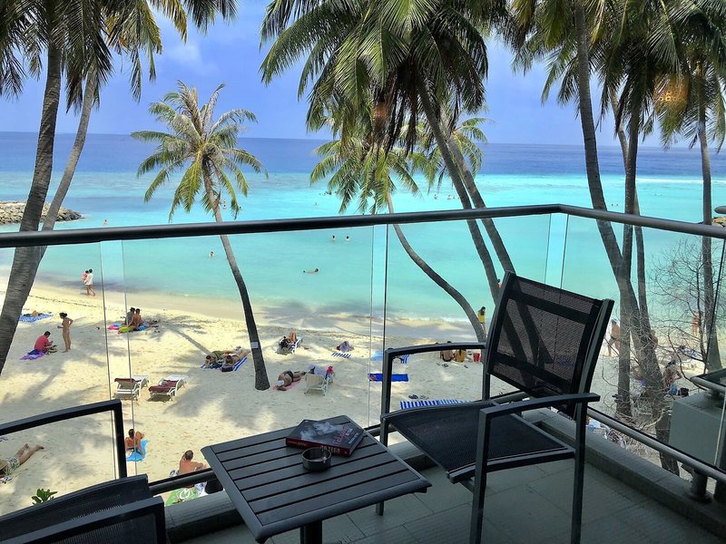 Kaani Grand Seaview 14