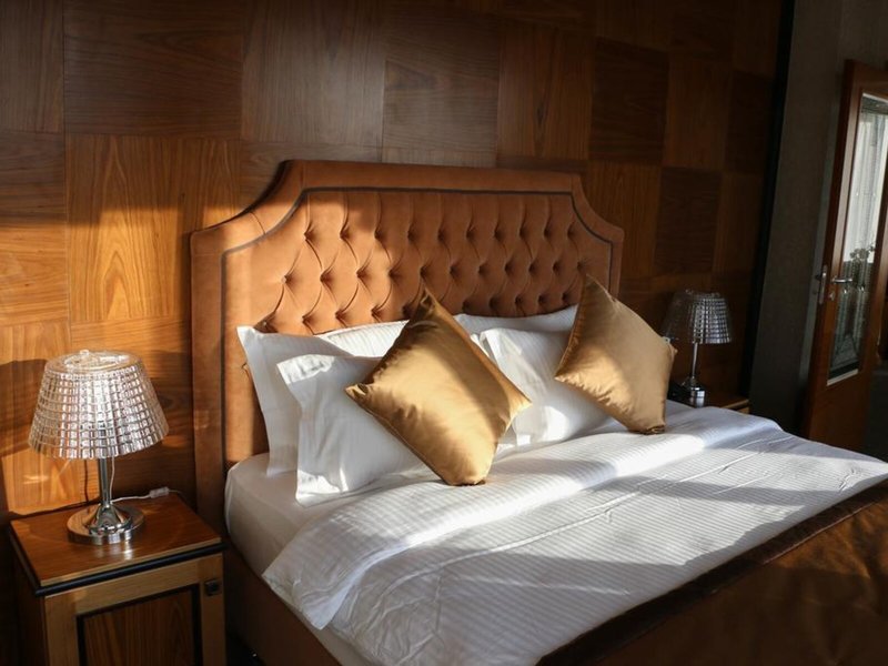 Hotel Colosseo Tirana 31