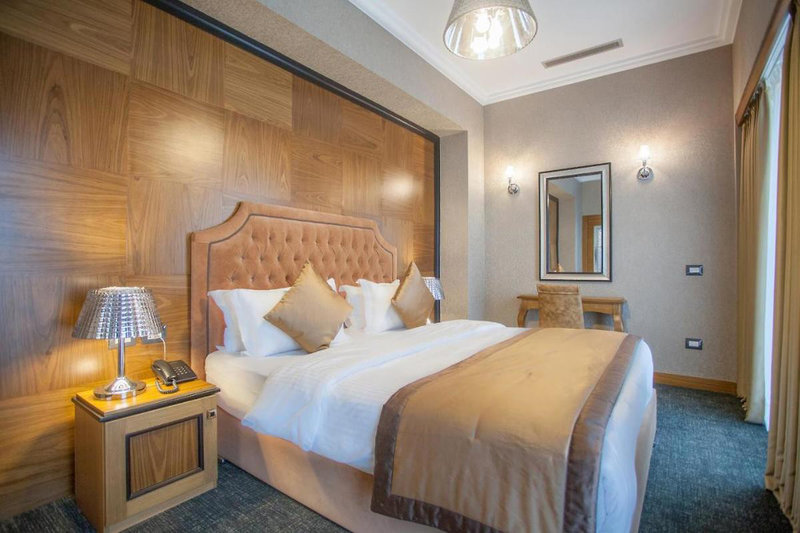 Hotel Colosseo Tirana 8