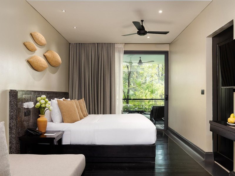 Anjali by Syphon 43