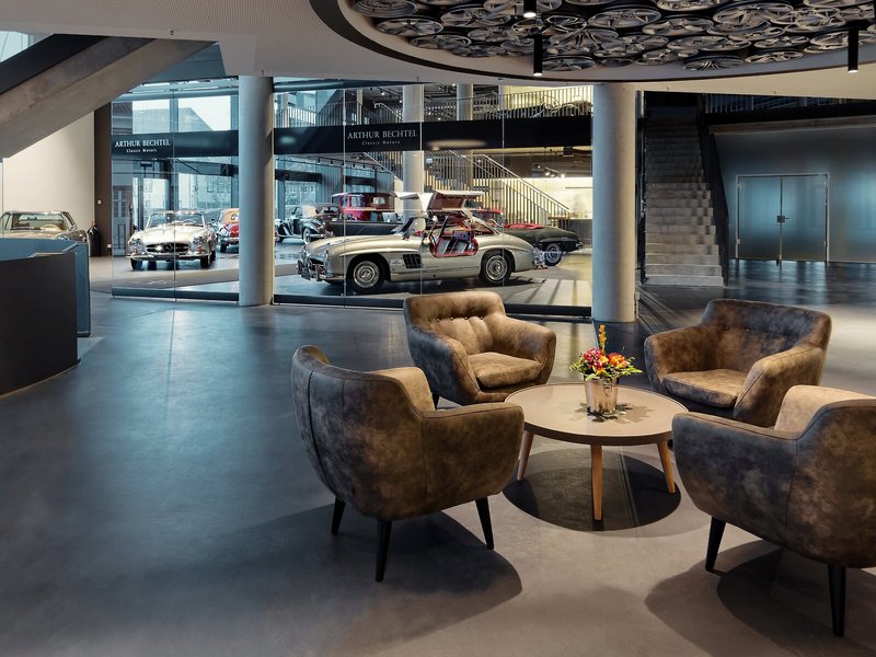 V8 HOTEL Motorworld Region Stuttgart 7