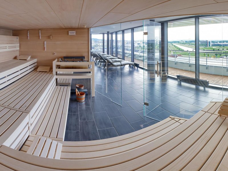 V8 HOTEL Motorworld Region Stuttgart 24