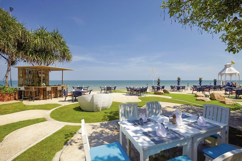 Wora Bura Resort & Spa 9