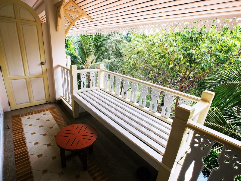 Wora Bura Resort & Spa 6