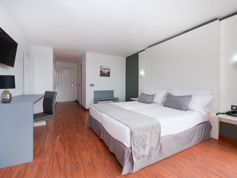 Ole Tropical Tenerife 28