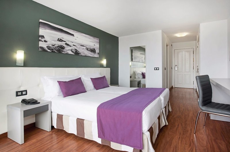 Ole Tropical Tenerife 13