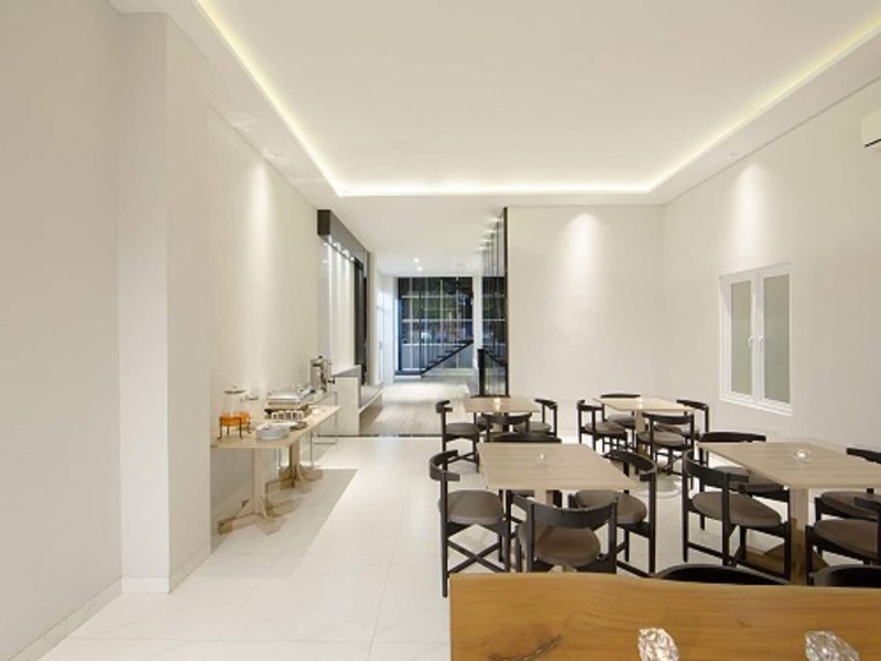 Collection O 91472 The Regia Dago Hotel By Ultimo 3
