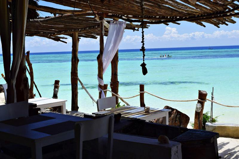 Aya Beach Bungalows 16