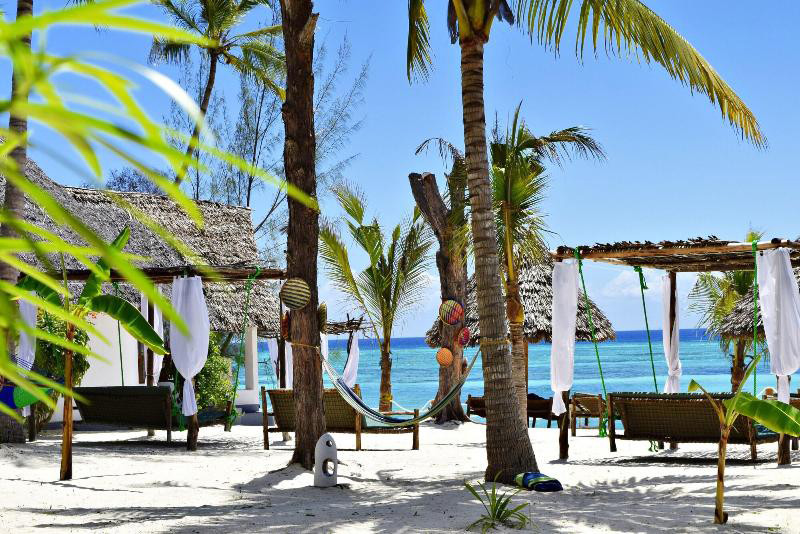 Aya Beach Bungalows 18