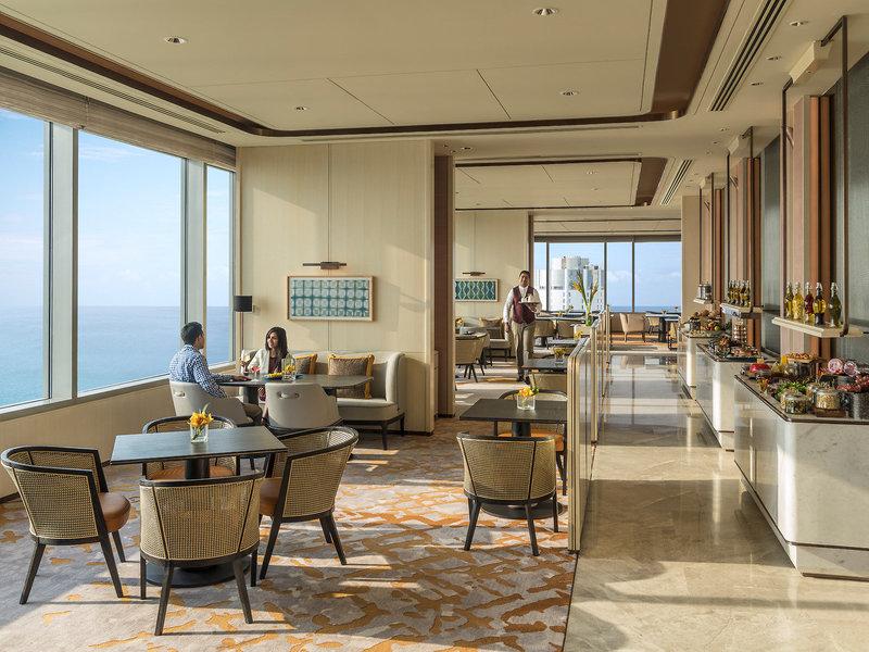 Shangri-La Hotel Colombo 4
