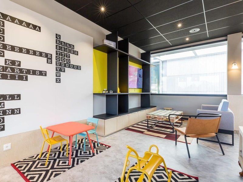 ibis Styles Geneve Palexpo Aeroport Hotel 7
