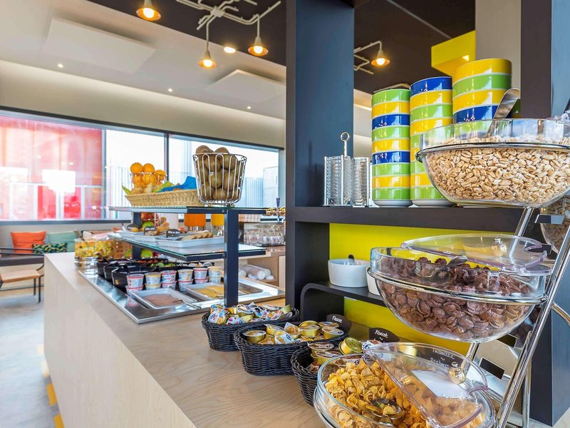 ibis Styles Geneve Palexpo Aeroport Hotel 8