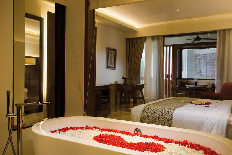 Ubud Village Hotel 4