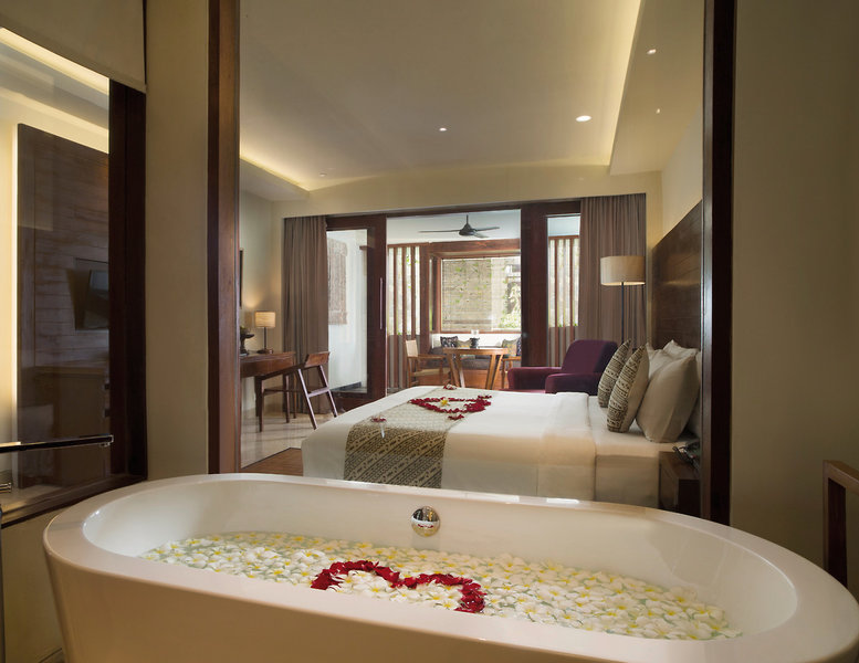 Ubud Village Hotel 7