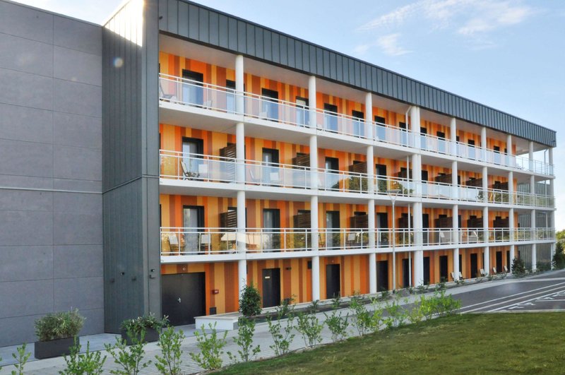 Golden Tulip Pornic Suites 3
