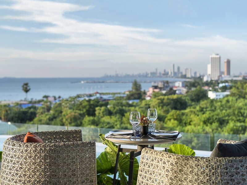 X2 Vibe Pattaya Seaphere Residence 6