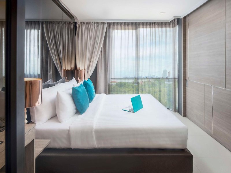 X2 Vibe Pattaya Seaphere Residence 39