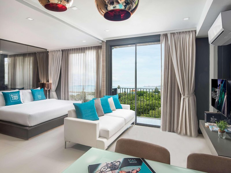 X2 Vibe Pattaya Seaphere Residence 42