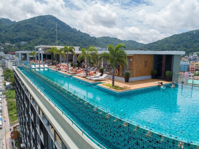 The Marina Phuket Hotel 7