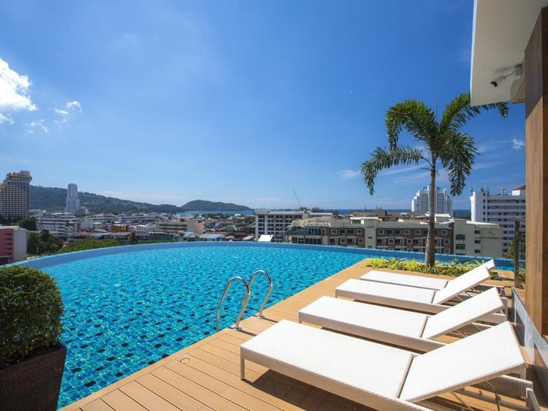 The Marina Phuket Hotel 10