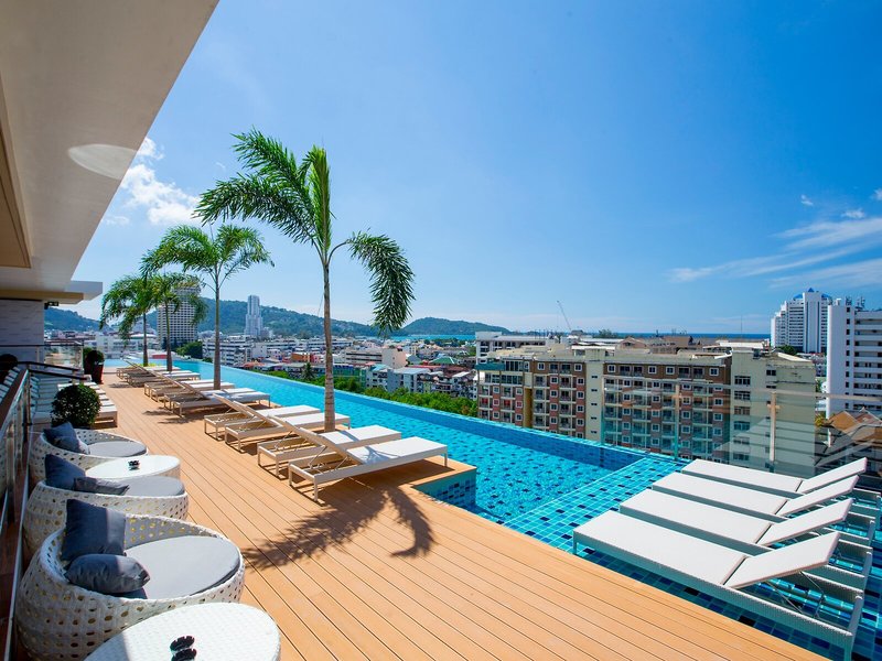 The Marina Phuket Hotel 12
